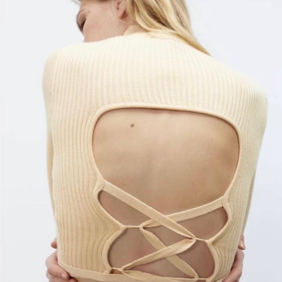 New Zara Open Back Knit Cream Sweater, size Small - Picture 3 of 6